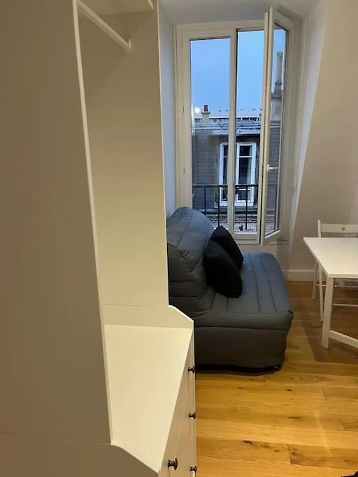 Apartamento Charmante Petite Chambre Vue Sur Les Toits De Paris Avec Ascenseur - Quartier Anime Et Proche Des Jeux Olympiques Francia